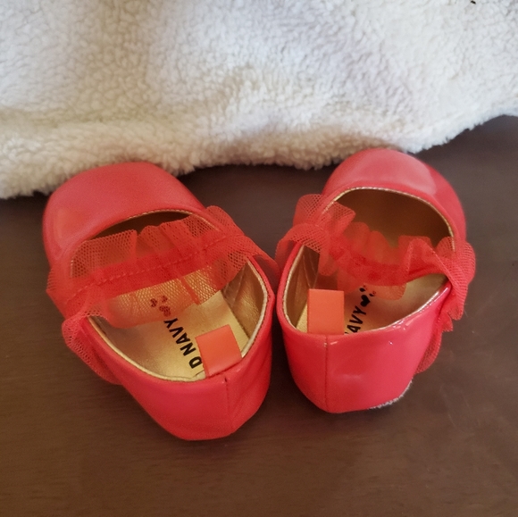 Baby Slip on Mary Janes - Picture 3 of 6